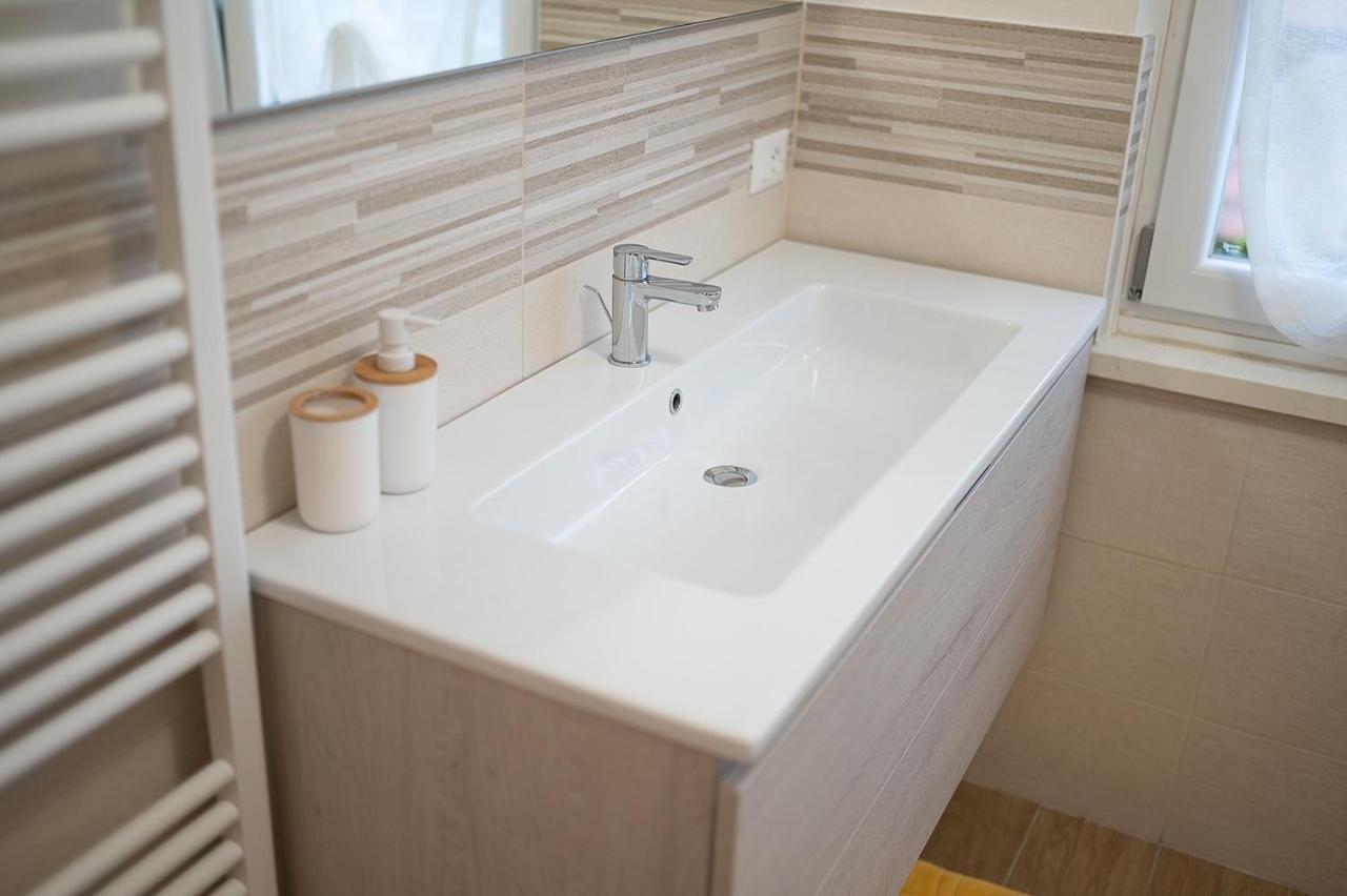 La Casa Di Anna Apartment Domegliara Екстериор снимка